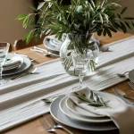 decorate a dining table